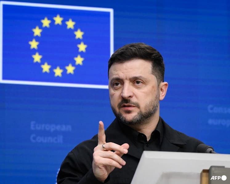 EU changes tack from using frozen Russian assets to joint borrowing for Ukraine