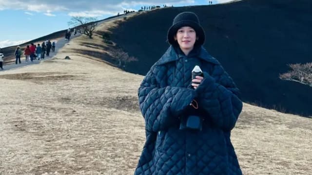 甩黄子佼官司纷扰，孟耿如出国散心