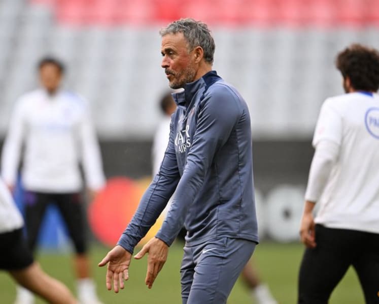 Munich memories provide fuel for Luis Enrique and PSG against Bayern