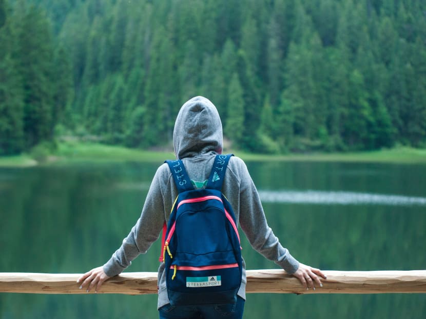 Why do we find making new friends so hard as adults? Why do we find making new friends so hard as adults?