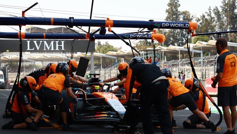 Pressure, but no panic as Piastri keeps calm and carries on