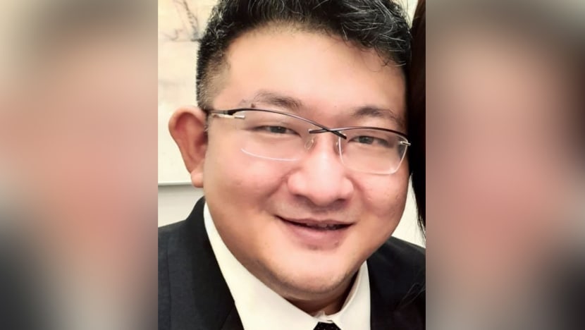 Man made up wealthy 'sugar daddies' to trick women into giving him free sex, nude photos