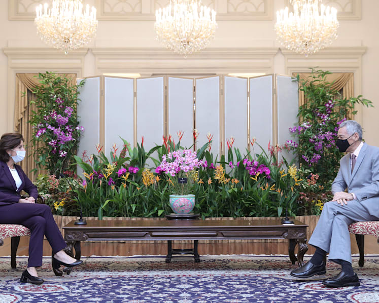 PM Lee, US Secretary of Commerce Raimondo discuss economic collaboration