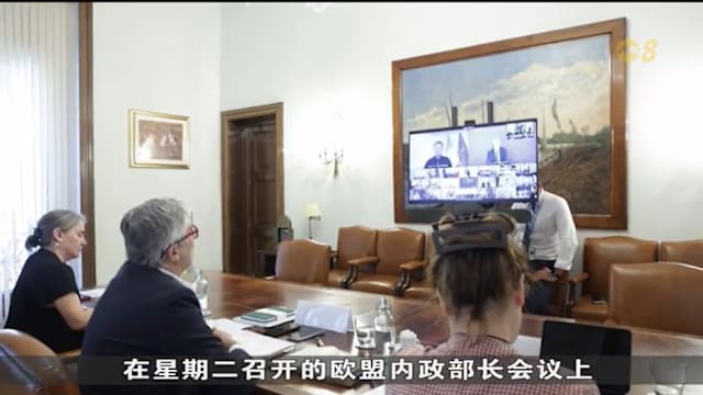 欧盟吁采取更严厉措施 打击人蛇和非法移民活动