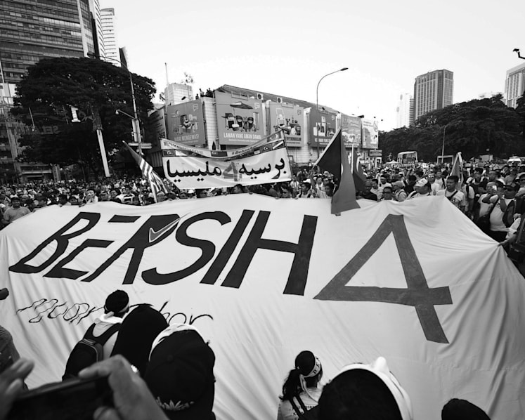 Deepening divisions as Malaysia stays mired in racial politics