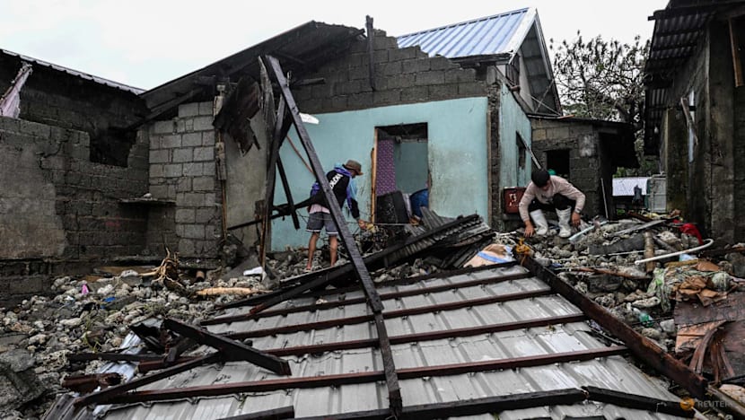 Philippines digs out from Typhoon Fung-wong as death toll climbs