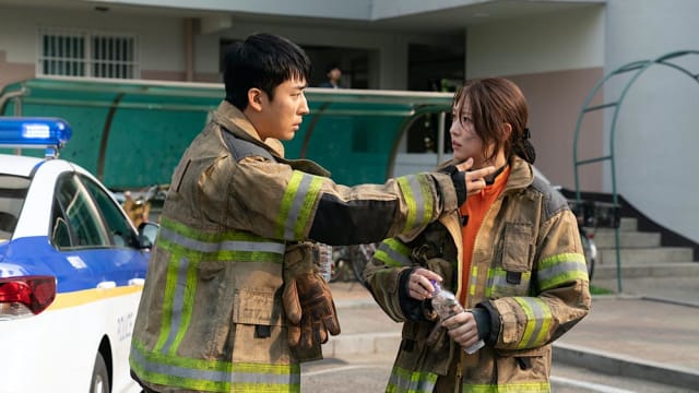 【满城三带黄金甲】“The First Responders”：灾难+犯罪、救援+刑侦，鱼与熊掌兼得