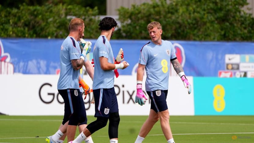 England hit by training kit theft ahead of Kansas City arrival