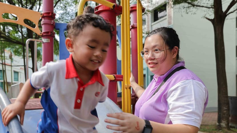 'They don't see me any differently': Preschool aide with disability finds joy in nurturing kids