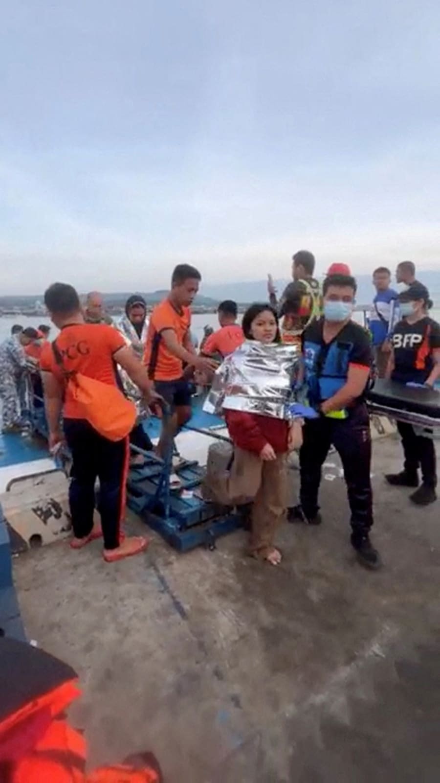 18 dead, 24 missing as ferry sinks in southern Philippines
