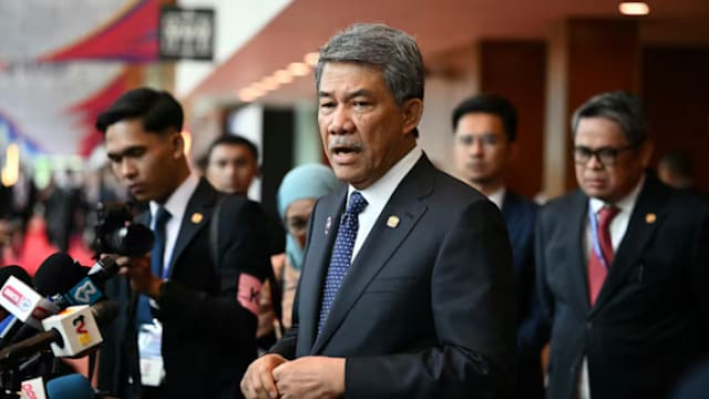 马国外长赴缅甸同军政府领导人会谈 讨论缅甸大选推动和平进程