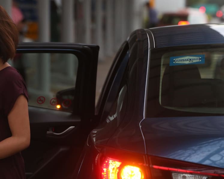 Grab, Gojek and Tada extend temporary driver fees to end-2022; ComfortDelGro to levy surcharge for rides from Mandai parks