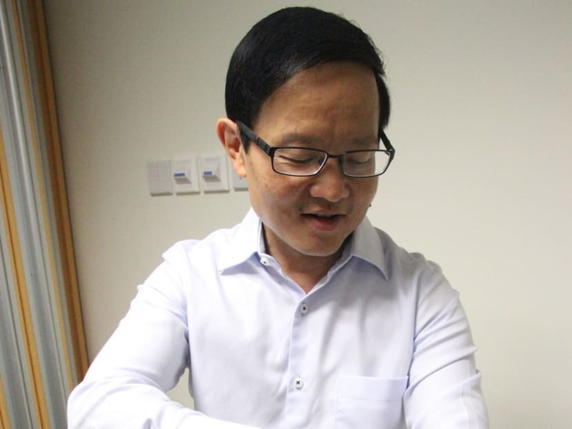 NUS scientists develop new liquid-based tactile sensors