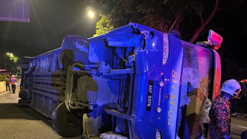 19 people taken to hospital in Malaysia after express bus travelling from Ipoh to Singapore overturned 19 people taken to hospital in Malaysia after express bus travelling from Ipoh to Singapore overturned