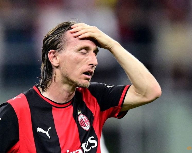 Modric, 40, extends Milan stay until 2027