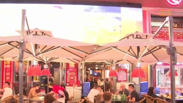 中国贵阳青云市集摇身一变 成驱动夜间经济的典范地标