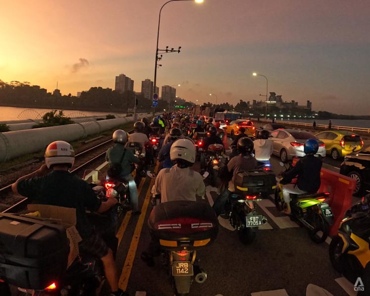 Commentary: Singapore, Malaysia commuters have a simple birthday wish for the Causeway
