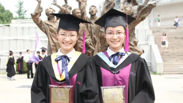 曾因“最牛学习计划表”红遍全网 清华双胞胎姐妹花返华任教
