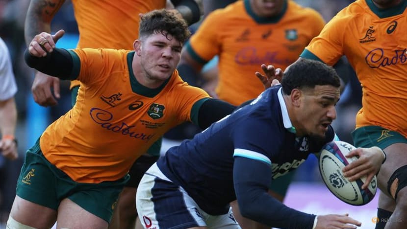 Australia-born Tuipulotu 'all in' for the Lions