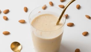 $18,000 மதிப்புள்ள தங்க உறிஞ்சு குழல் சாலையில் விழுந்தது