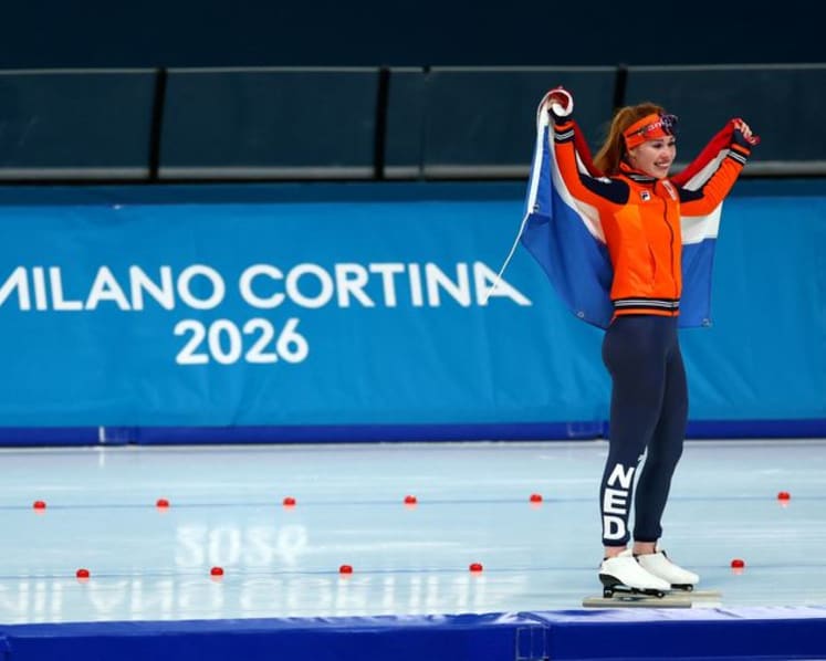 Speed skating-Rijpma-de Jong completes her medal set with 1,500m gold at Milano Cortina