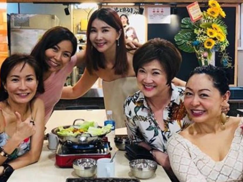 Ex-Ch 8 Stars Cassandra See And Tang Miaoling Now Run A Kopitiam Stall: "People Took Pics Of Us Scrubbing The Floor"