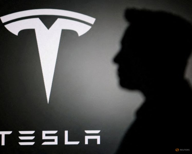 Wall St says Tesla-SpaceX deal inevitable but Musk says it's not certain