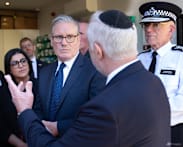 Starmer urges tougher action against Gaza protests in UK following antisemitic attacks