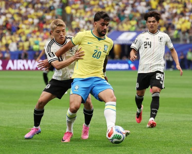 Brazil's Paqueta suffers muscle injury, doubtful for round of 16