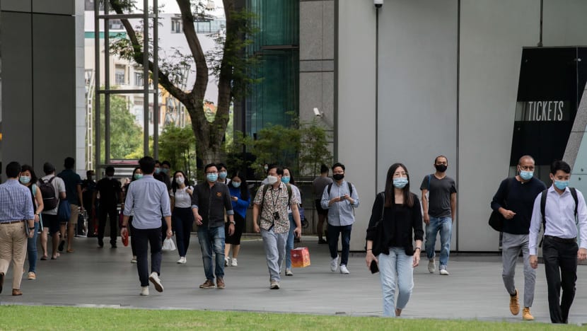 Older white-collar workers should receive conditional unemployment payouts: NTUC