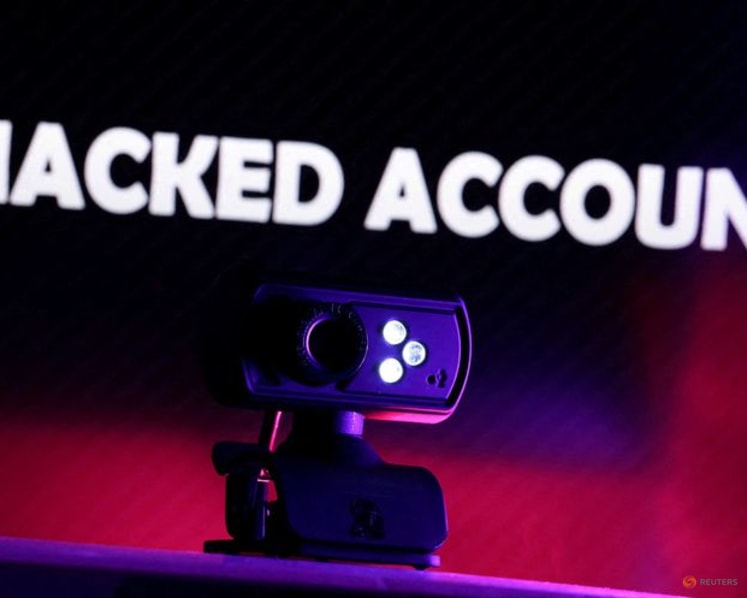 Dropbox says about 5,000 accounts compromised in August hack