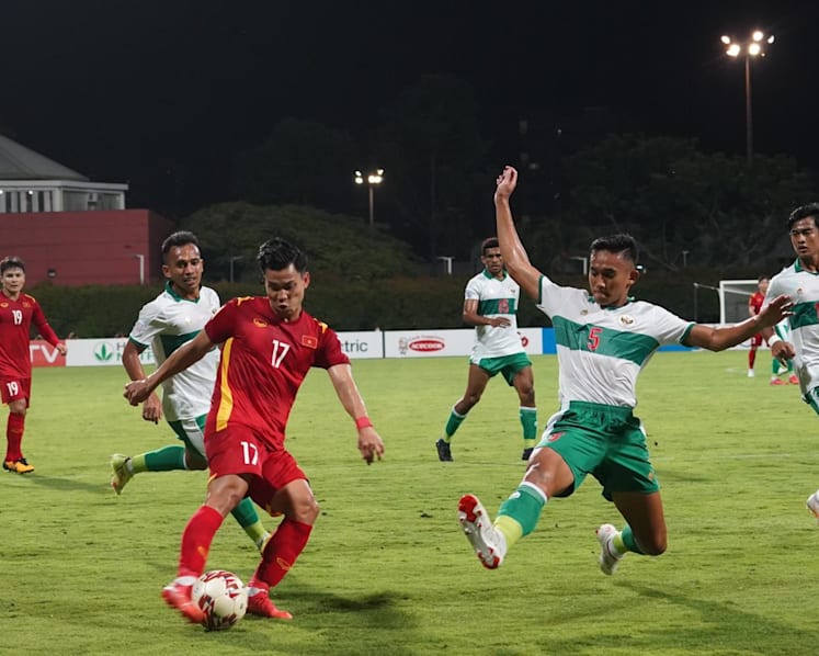 Indonesia and Vietnam play out goalless draw at Suzuki Cup, Cambodia beat Laos 3-0