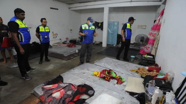 马国雇主“屋”尽其用 五房宿舍竟住325员工