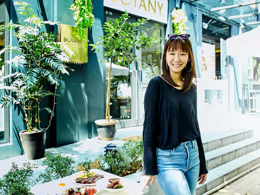 How to be a #girlboss in the F&B biz and life in general.