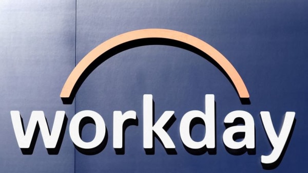 Workday forecasts lukewarm quarterly subscription revenue, shares fall - Channel News Asia (Picture 2)