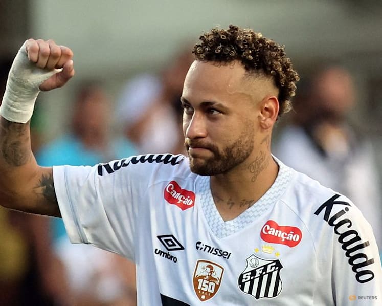 Brazil coach says Neymar still has time to make World Cup squad