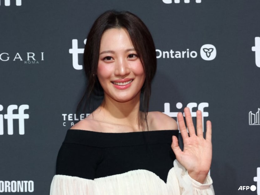 South Korean actress Claudia Kim announces divorce after 5 years of marriage South Korean actress Claudia Kim announces divorce after 5 years of marriage
