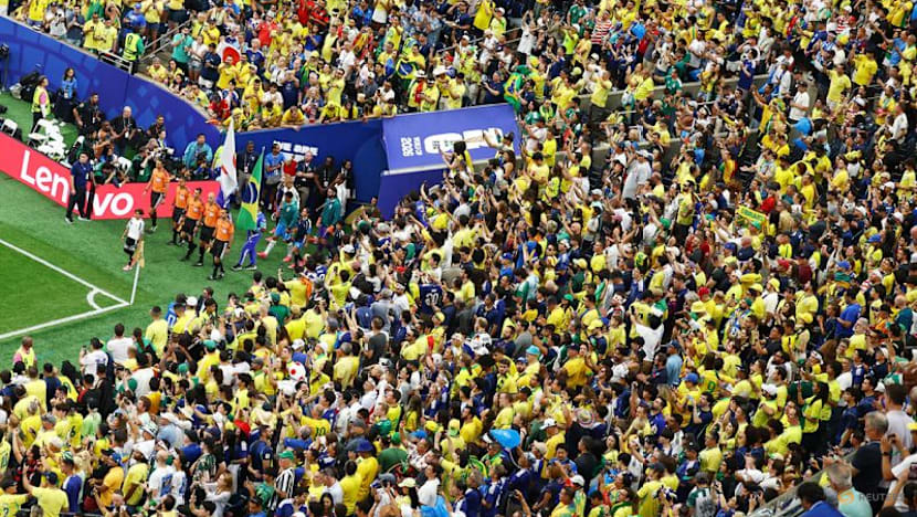 Brazil unchanged, Japan opt for five-man defence