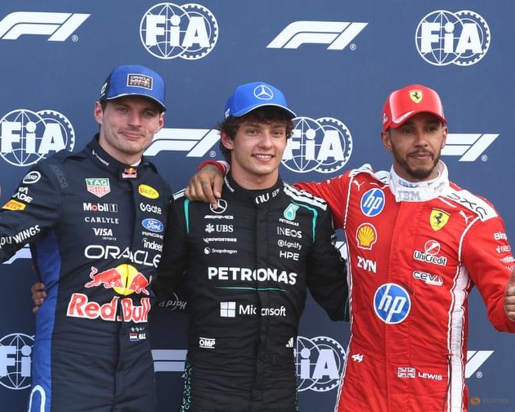 Antonelli snatches Monaco pole with 'magic lap' for Mercedes