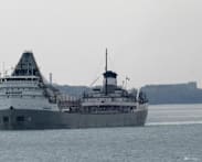 Trump threatens to stop opening of Canada-US bridge