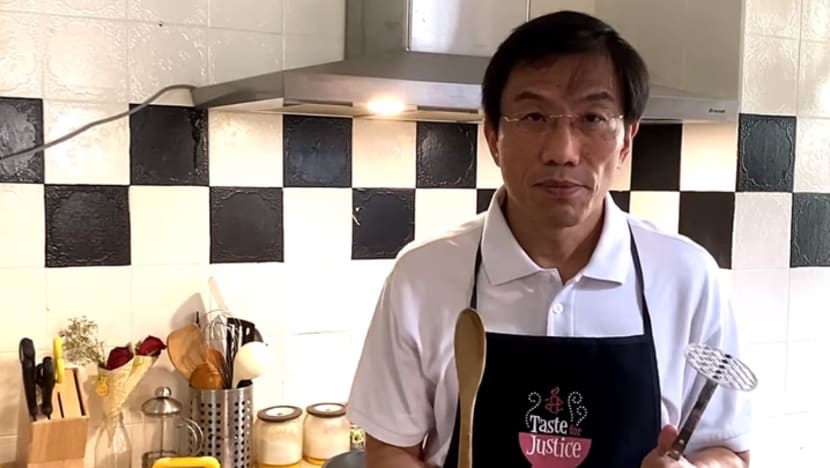 SDP chief Chee Soon Juan to sell S$100 ‘Chee-sy’ mashed potatoes to raise funds