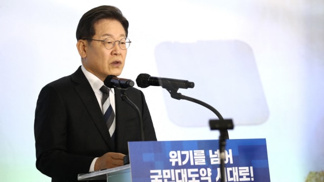 韩国共同民主党党首李在明绝食19天 健康恶化紧急送医