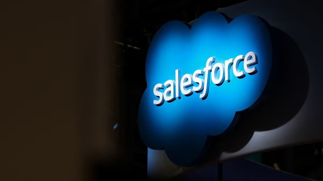 Salesforce据报在本月初裁员不到1000人