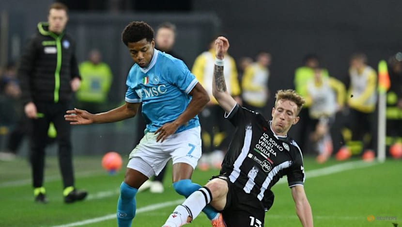 Napoli lose 1-0 at Udinese and miss chance to go top