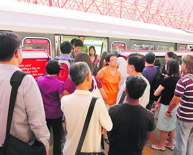 Overall rail reliability improved in first nine months of 2015: LTA
