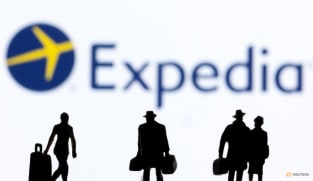 Expedia shares soar on upbeat forecast, US travel rebound