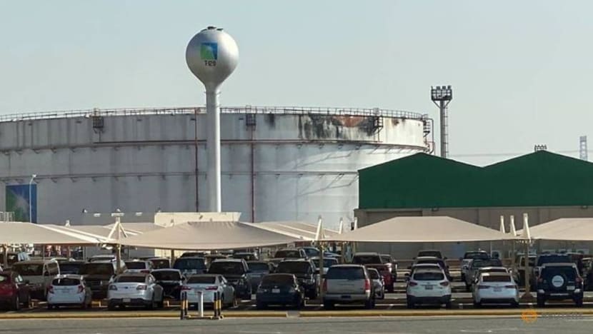 Serangan di kemudahan minyak Jeddah tidak jejas bekalan domestik: Saudi Aramco