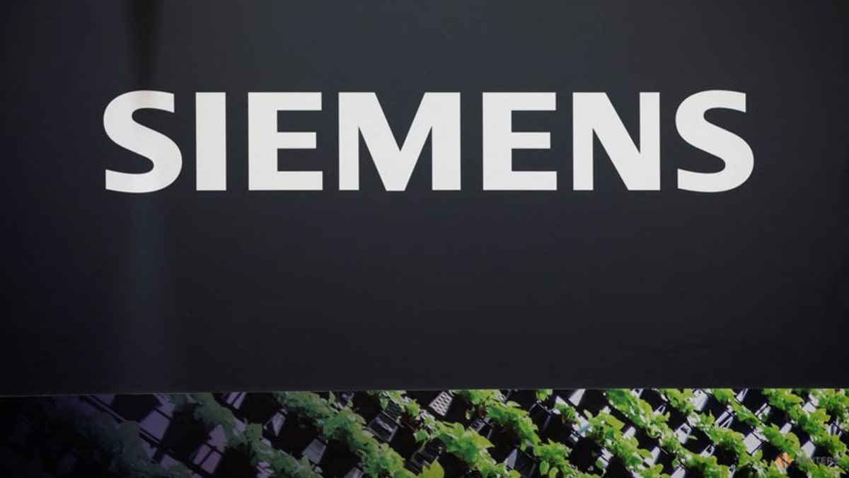 Siemens shareholders reject proposal to allow virtual AGMs