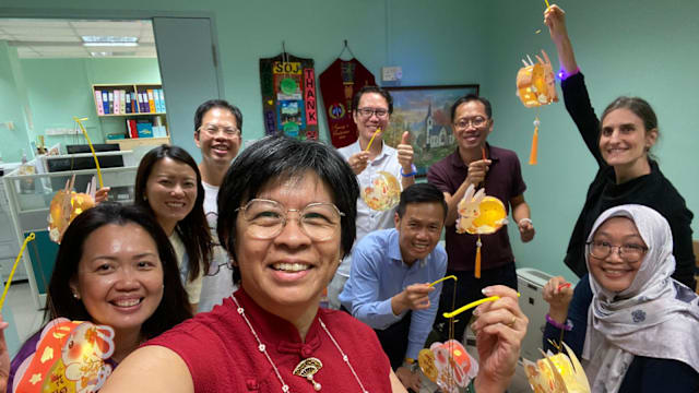 诚心树人37载 退休校长：坚持信念顺应环境演变