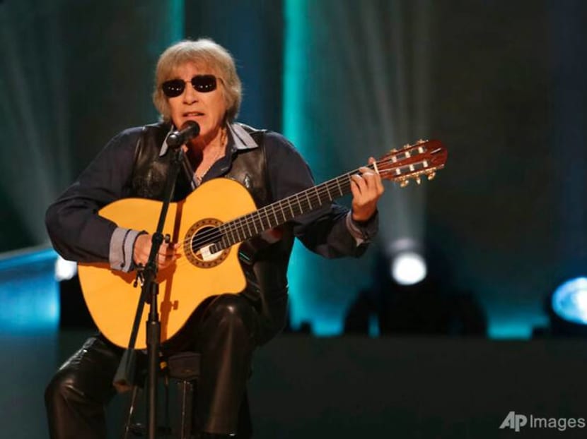 Jose Feliciano celebrates 50 years of holiday classic Feliz Navidad